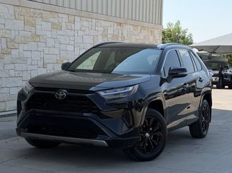 Used 2025 Toyota RAV4 SE AWD/4WD video 2