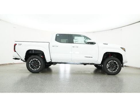 New 2025 Toyota Tacoma TRD Sport AWD/4WD image 27