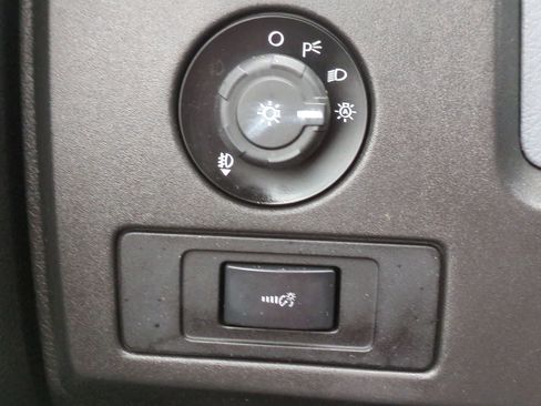 Used 2014 Ford F150 XLT w/ Equipment Group 302A Luxury AWD/4WD image 25