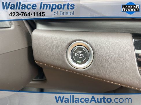 Used 2022 Cadillac Escalade ESV Premium Luxury w/ Performance Package image 28