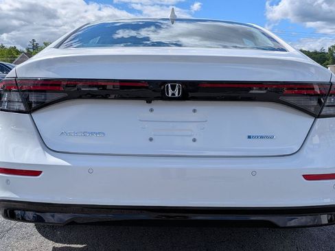 Certified 2025 Honda Accord EX-L image 10
