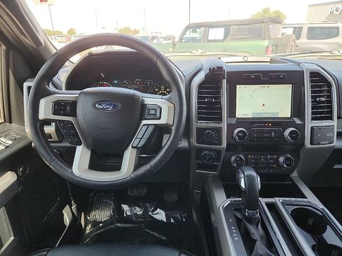 Used 2019 Ford F150 Lariat w/ Equipment Group 502A Luxury AWD/4WD image 6