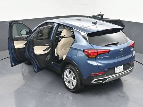 Used 2025 Buick Encore GX Preferred FWD image 46