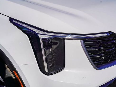 New 2026 Kia Sorento LX image 11