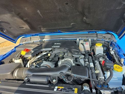 Used 2021 Jeep Gladiator Rubicon image 21