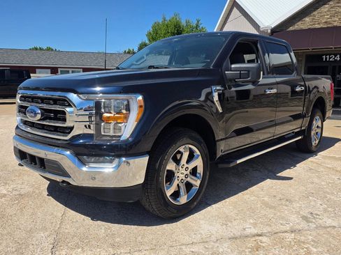 Used 2022 Ford F150 XLT w/ Equipment Group 302A High AWD/4WD image 2