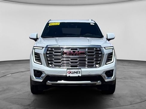 New 2026 GMC Yukon Denali AWD/4WD image 2
