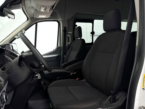 Used 2019 Ford Transit 350 XLT RWD image 16