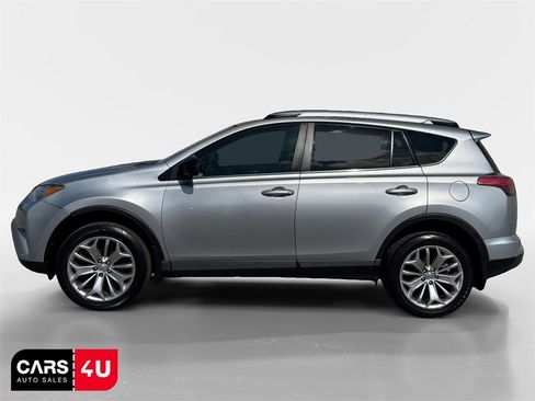 Used 2017 Toyota RAV4 LE image 4