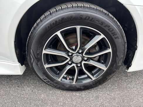 Used 2017 Mitsubishi Lancer ES image 9