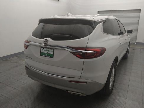 Used 2020 Buick Enclave Essence FWD image 7