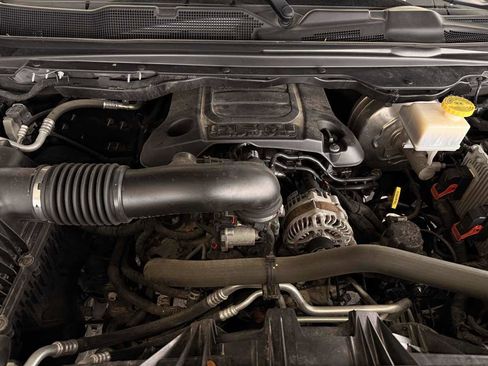 Used 2020 RAM 1500 Sport w/ Night Edition image 24