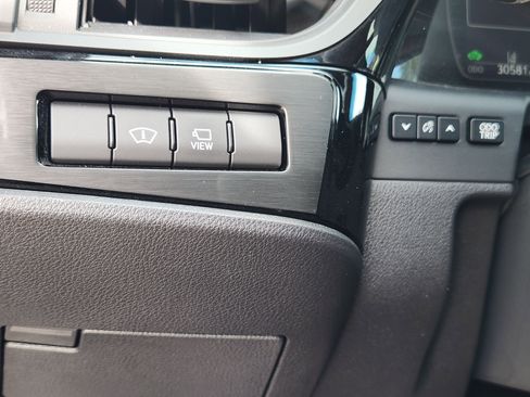 Used 2022 Lexus ES 300h Ultra Luxury image 58