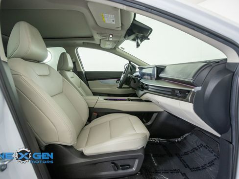 Used 2025 Nissan Murano SL AWD/4WD image 41