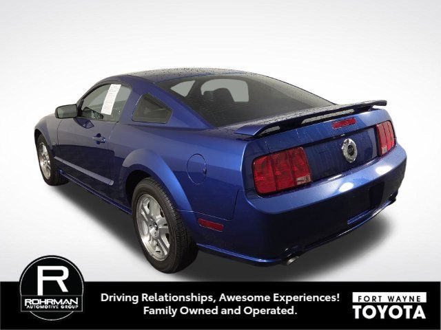 Used 2007 Ford Mustang GT RWD image 9
