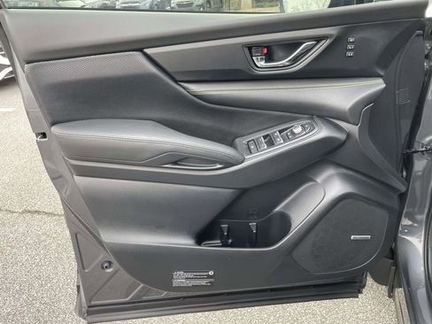 Certified 2025 Subaru Ascent Bronze Edition w/ Onyx Package image 16