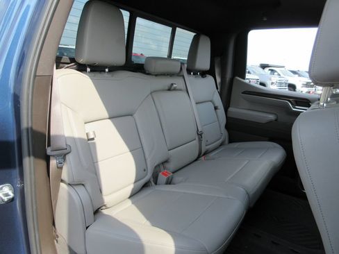 Certified 2022 Chevrolet Silverado 1500 RST AWD/4WD image 23