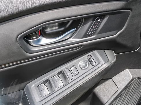 Used 2025 Honda Accord Sport image 17