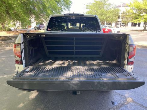 Used 2024 Nissan Titan PRO-4X w/ Pro-4x Convenience Package AWD/4WD image 8
