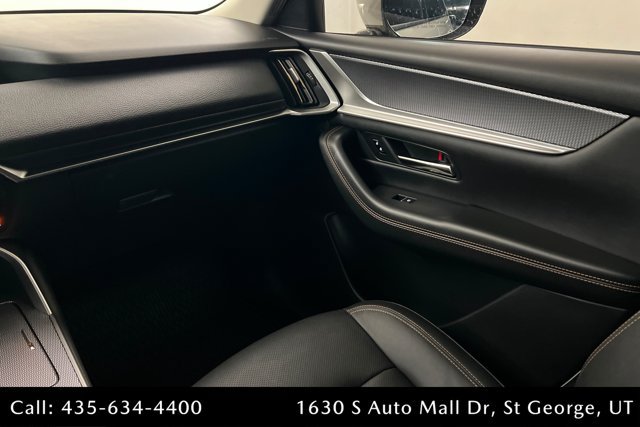 Certified 2024 MAZDA CX-90 Plug-In Hybrid w/ Preferred AWD/4WD image 10
