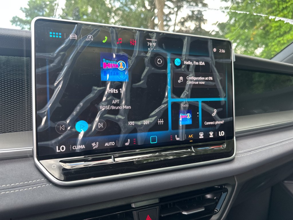 New 2026 Volkswagen Tiguan SE R-Line AWD/4WD image 14