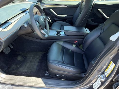 Used 2023 Tesla Model 3 Standard Range RWD image 18