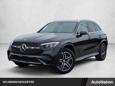 Certified 2026 Mercedes-Benz GLC 300 image 1