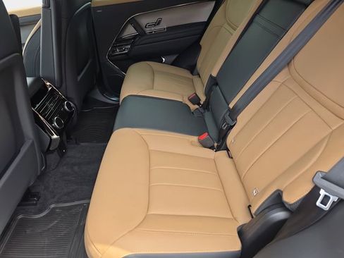 New 2026 Land Rover Range Rover Sport Dynamic SE AWD/4WD image 11