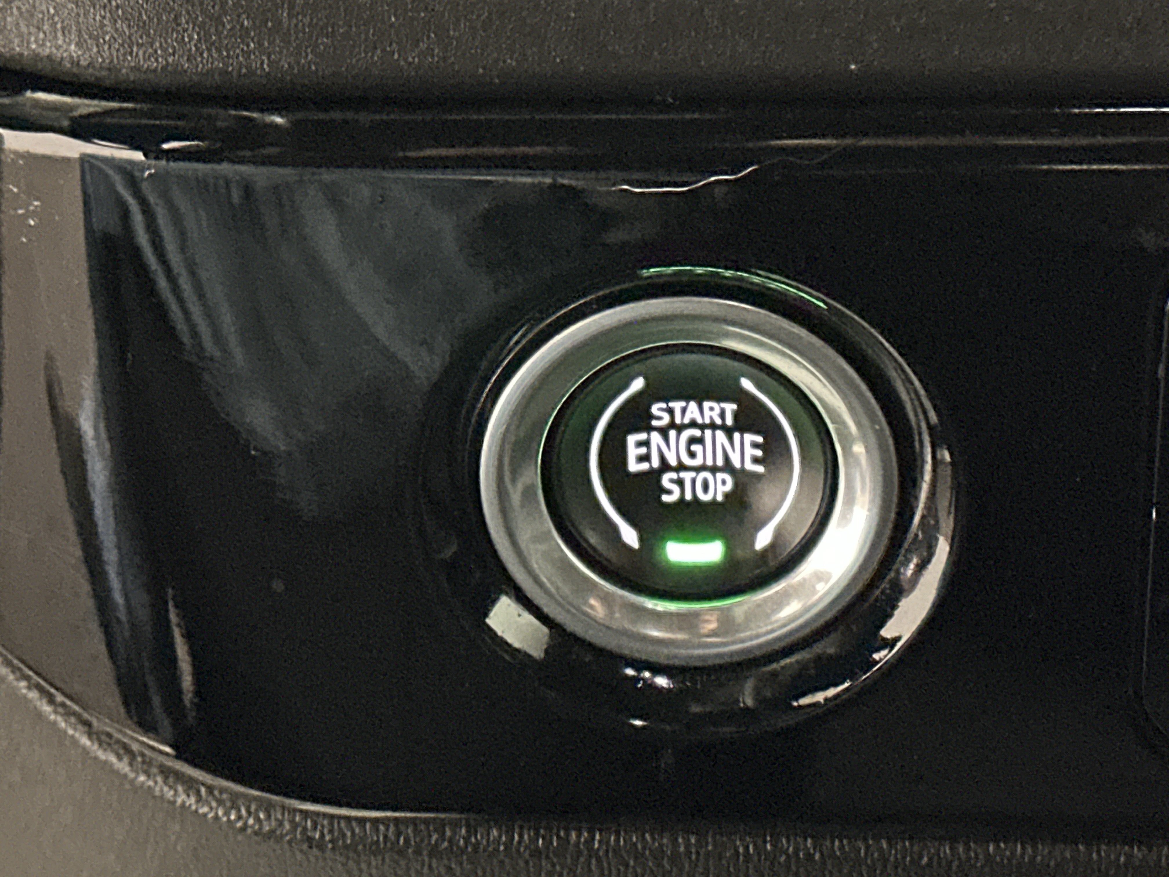 Used 2024 Chevrolet Silverado 1500 LT AWD/4WD image 28