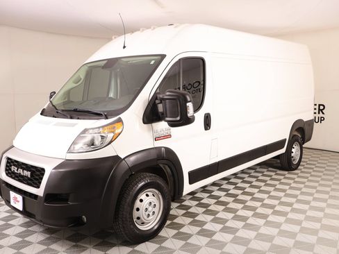 Used 2021 RAM ProMaster 2500 w/ Convenience Group FWD image 8