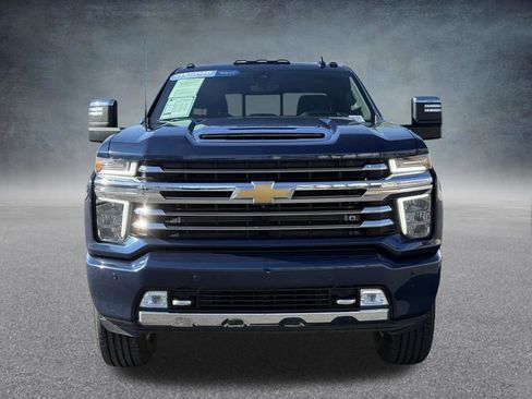Used 2022 Chevrolet Silverado 2500 High Country w/ Z71 Off-Road Package image 10