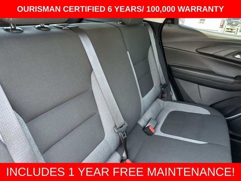 Used 2025 Chevrolet TrailBlazer LT AWD/4WD image 12