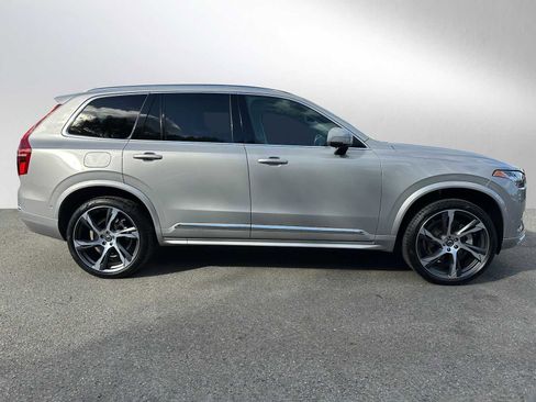 Used 2025 Volvo XC90 B6 Ultra w/ Lounge Package image 7