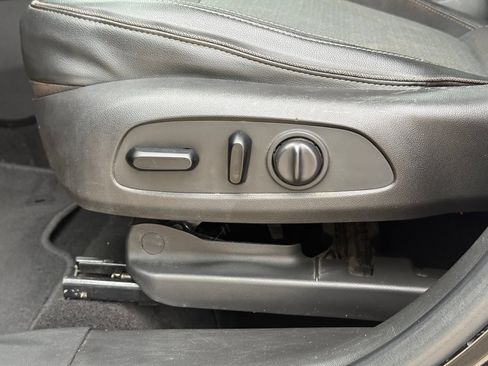 Used 2021 Buick Encore GX Select AWD/4WD image 11