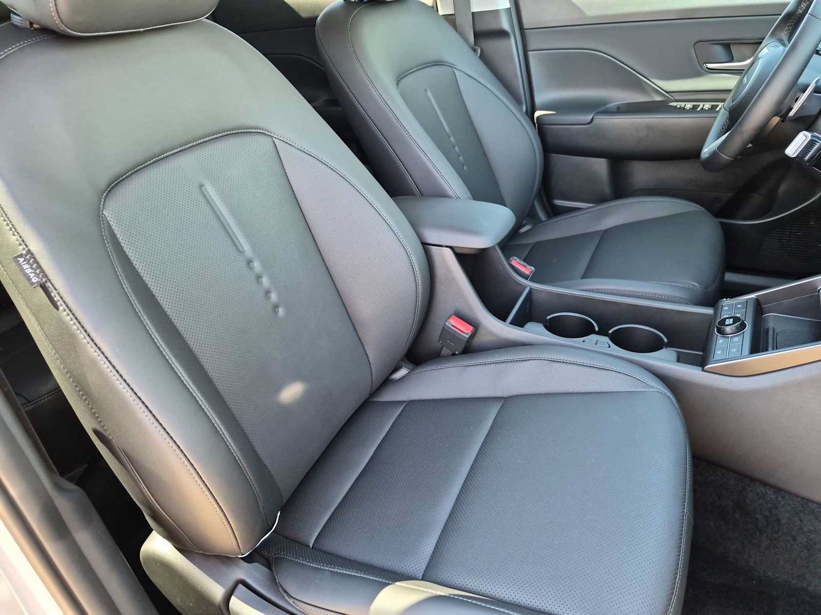 New 2026 Hyundai Kona Limited FWD image 22