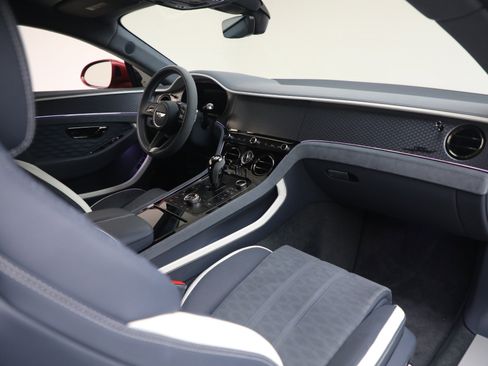 Used 2025 Bentley Continental GT Speed AWD/4WD image 24