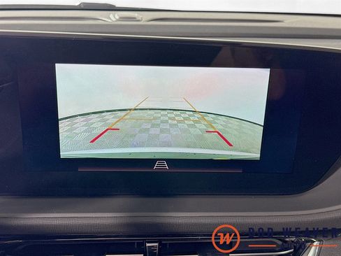 Used 2025 Buick Envista Sport Touring w/ Convenience I Package image 14