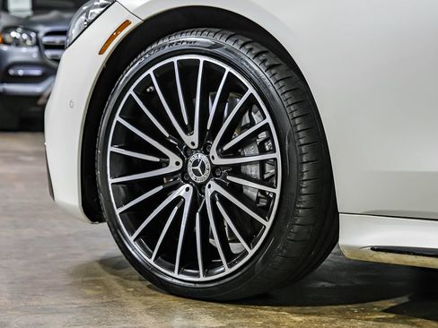 Used 2022 Mercedes-Benz S 580 4MATIC Sedan image 68