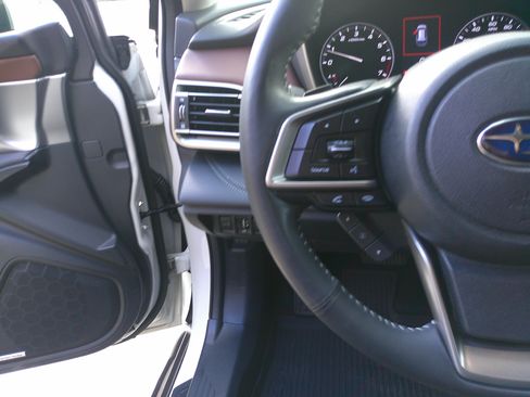 Used 2022 Subaru Outback Touring XT image 17