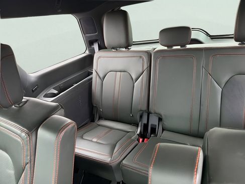 Used 2022 Ford Expedition Timberline image 13