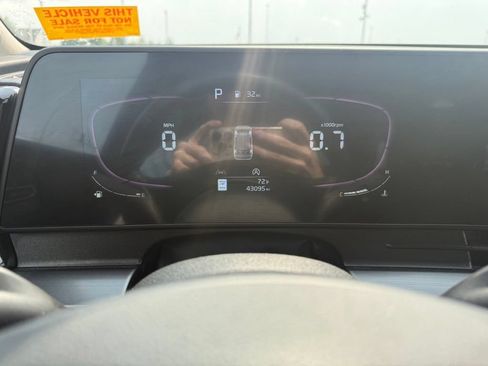 Used 2023 Kia Sportage EX AWD/4WD image 20