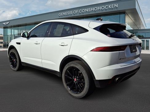 Used 2020 Jaguar E-PACE SE image 3