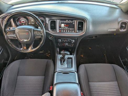 Used 2019 Dodge Charger R/T w/ Cold Weather Package RWD image 17