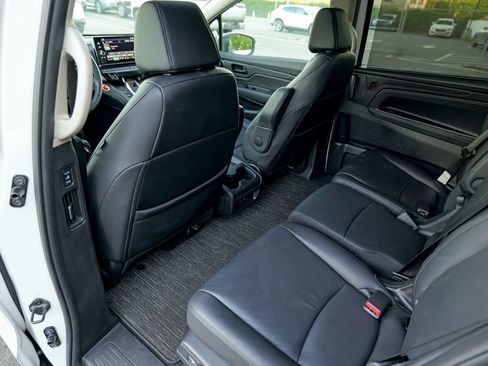Used 2025 Honda Odyssey EX-L image 25