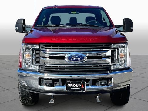 Used 2018 Ford F250 XLT image 4