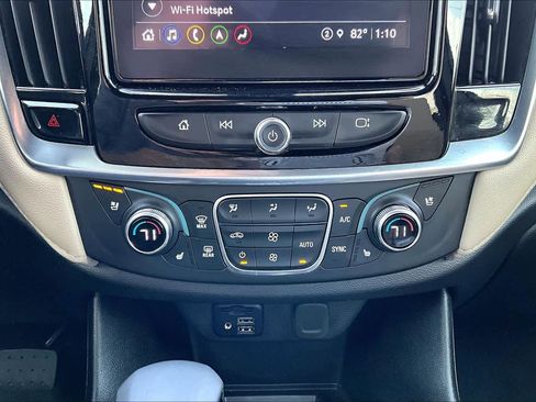 Certified 2023 Chevrolet Traverse Premier image 33