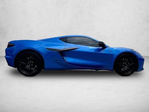 Used 2024 Chevrolet Corvette Z06 RWD image 5