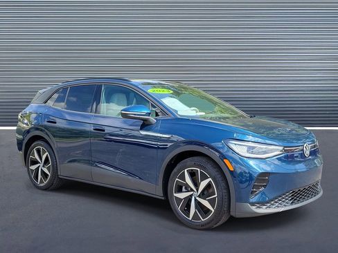 Used 2023 Volkswagen ID.4 S image 2