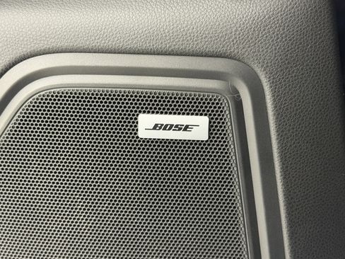 Certified 2022 Porsche Macan image 29