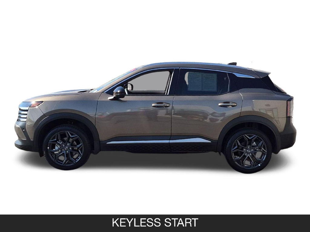 Certified 2026 Nissan Kicks SR FWD image 5